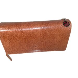 5687 - TAN LADIES LEATHER PURSE WITH MG CHARM